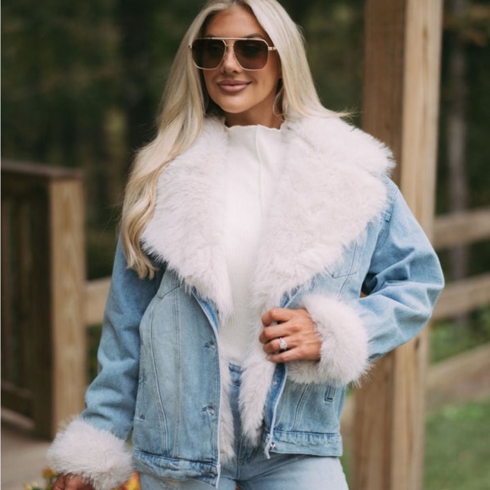 Women's Denim Jacket with White Faux Fur Trim